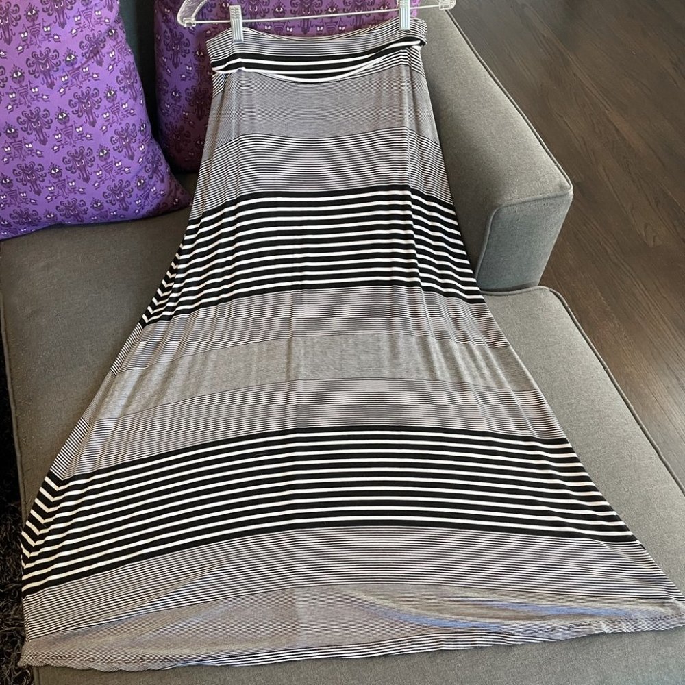 Striped Knit Maxi Skirt